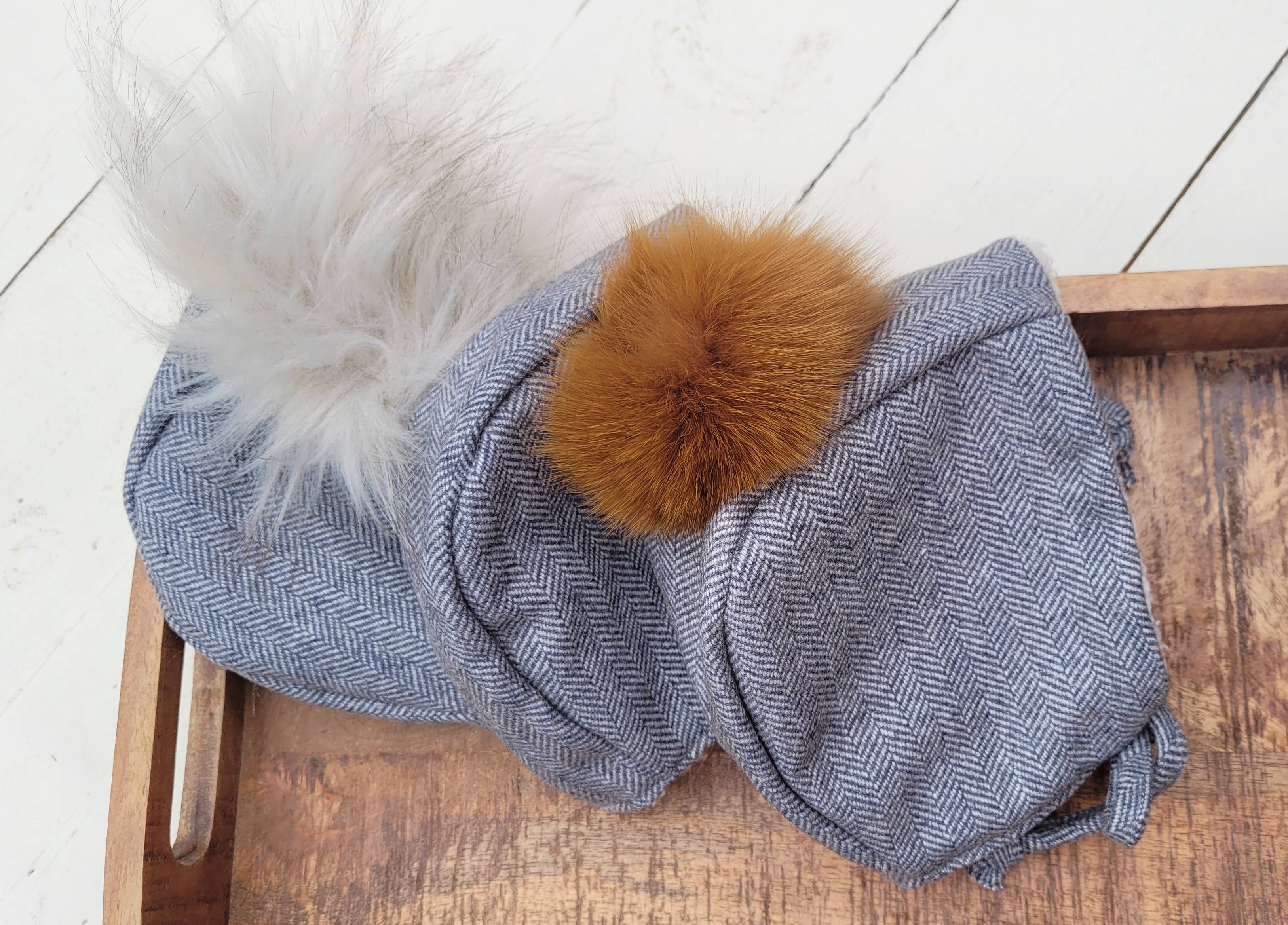 OLIVE & CRADLE - Baby wool Bonnet Hat Warm Winter Sherpa lined Pom Fur option: 0-3M / NO fur