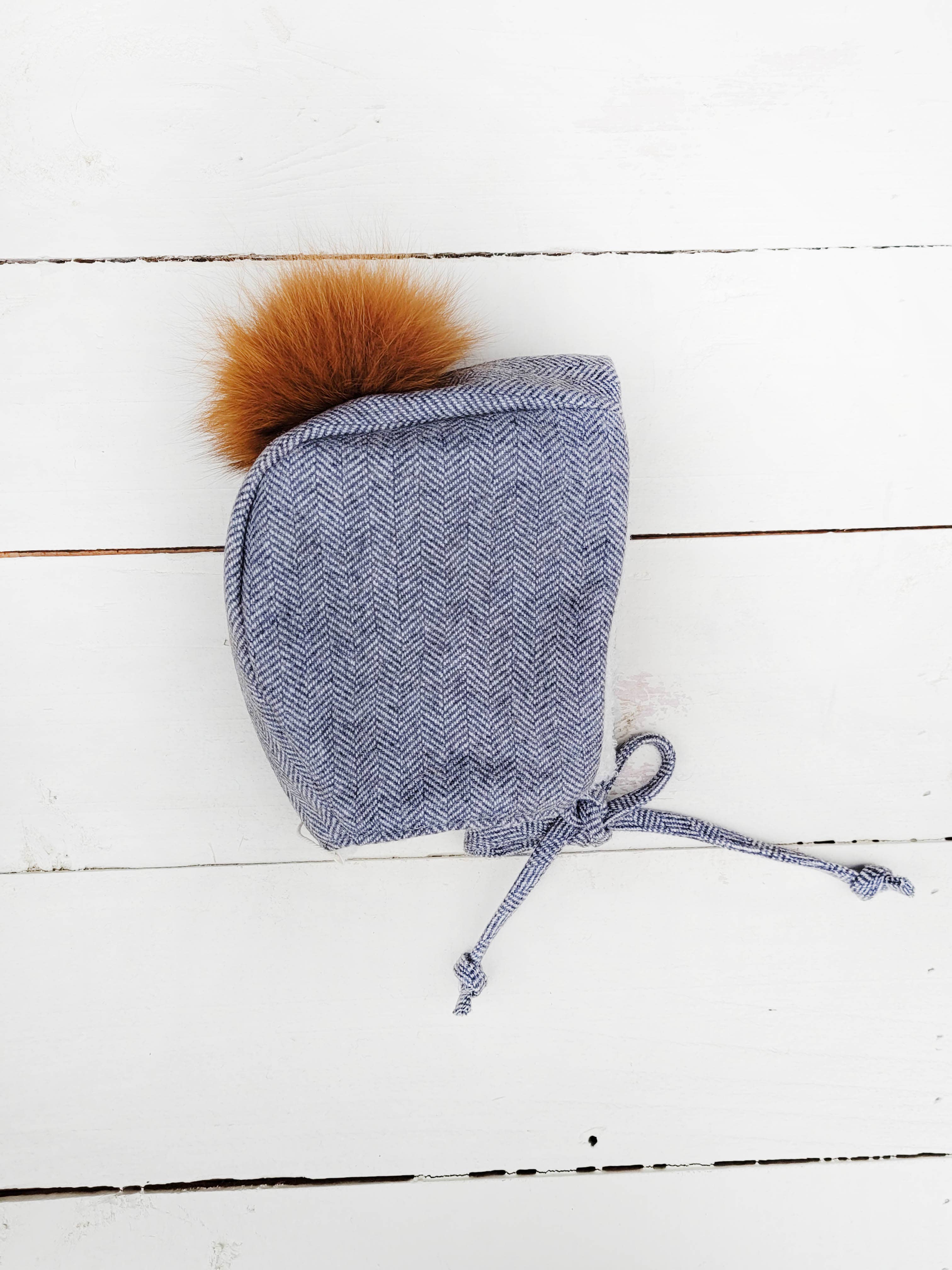 OLIVE & CRADLE - Baby wool Bonnet Hat Warm Winter Sherpa lined Pom Fur option: 0-3M / NO fur